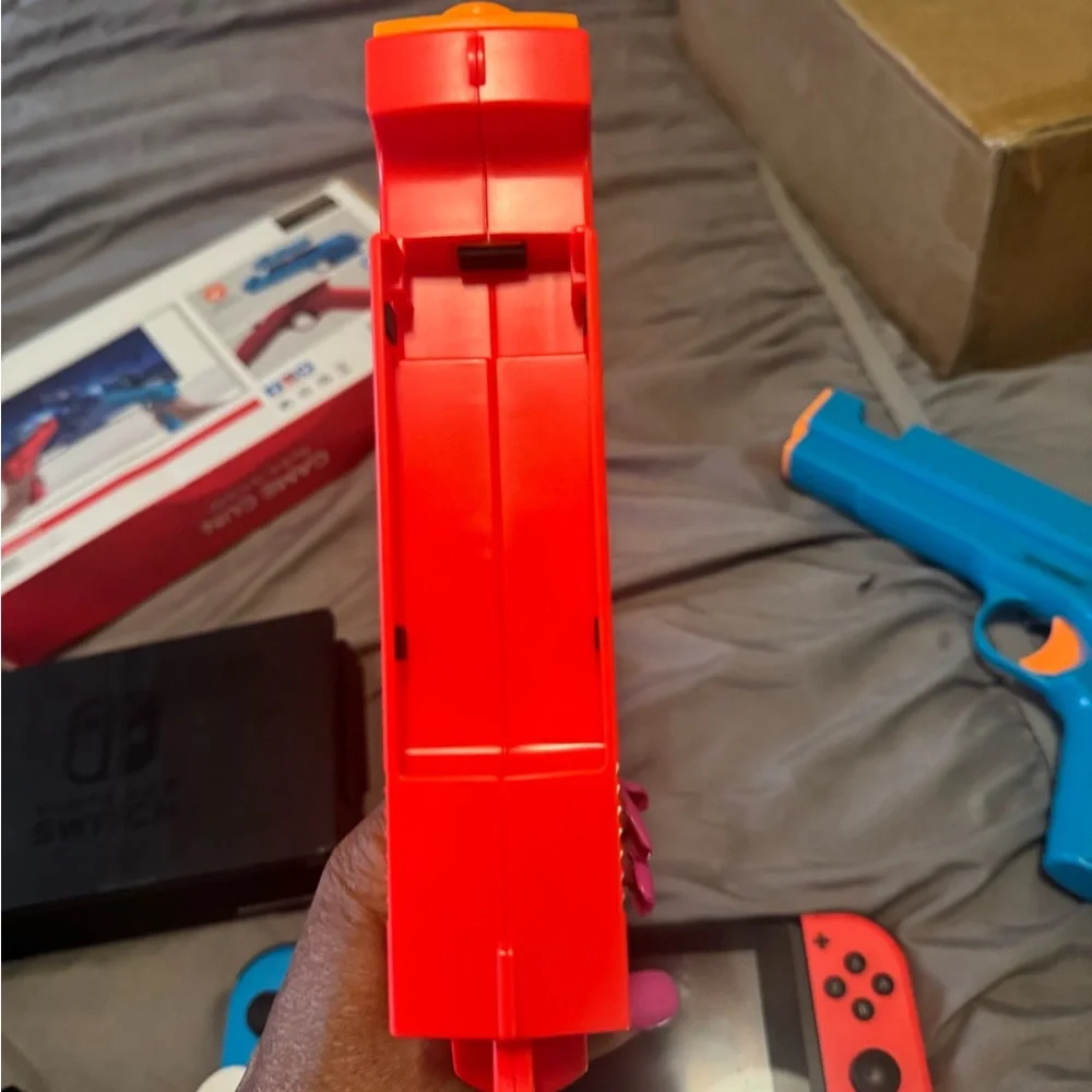 Nintendo Switch Red and Blue Steering Wheel Set - Picture 3 of 9